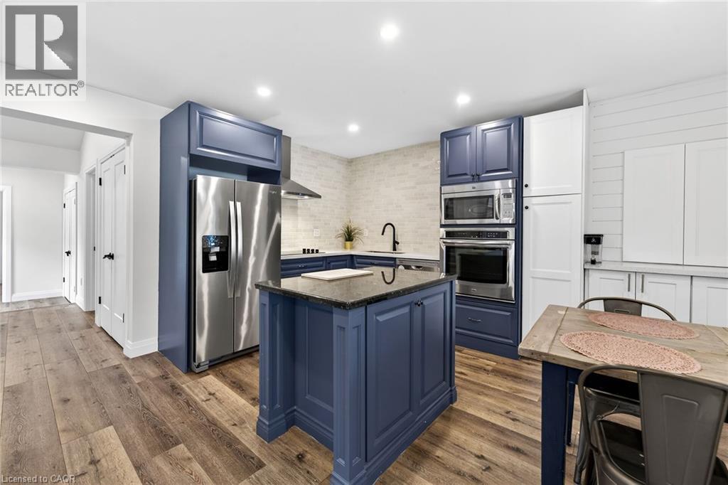 255 MACNAB Street - Image 10