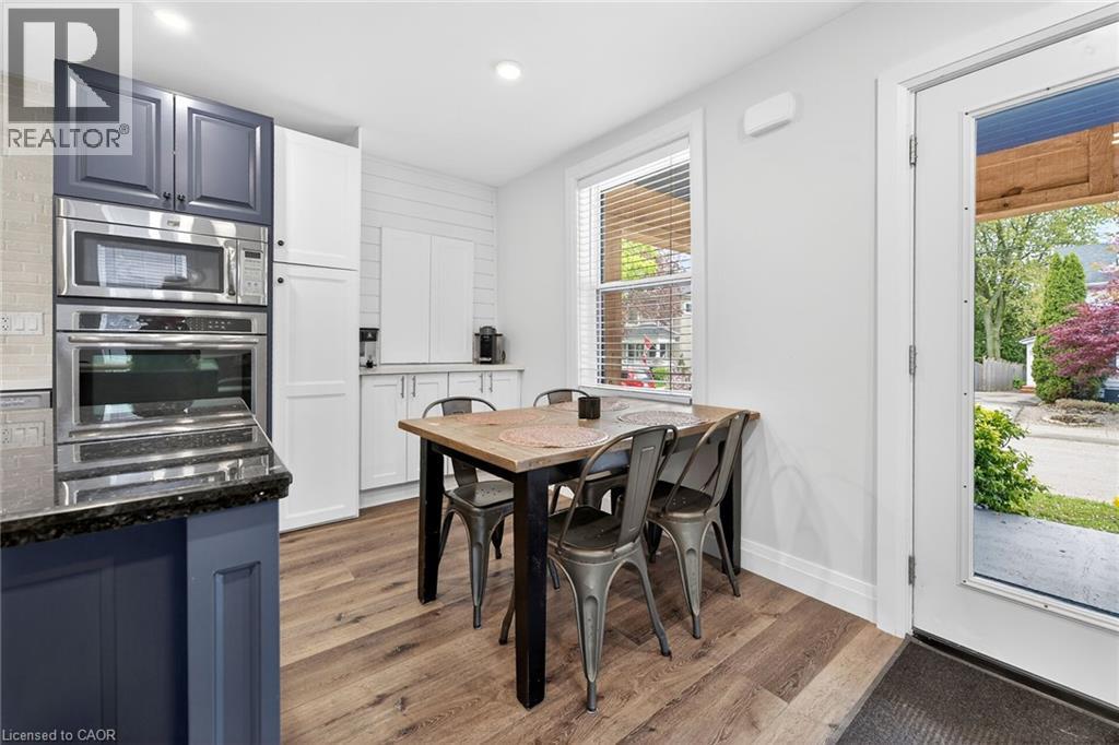 255 MACNAB Street - Image 16