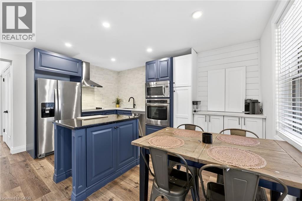 255 MACNAB Street - Image 9