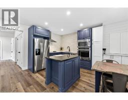 Foyer - 255 Macnab Street, Dundas, ON L9H2K4 Photo 10
