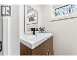 255 Macnab Street, Dundas, ON L9H2K4 Photo 35