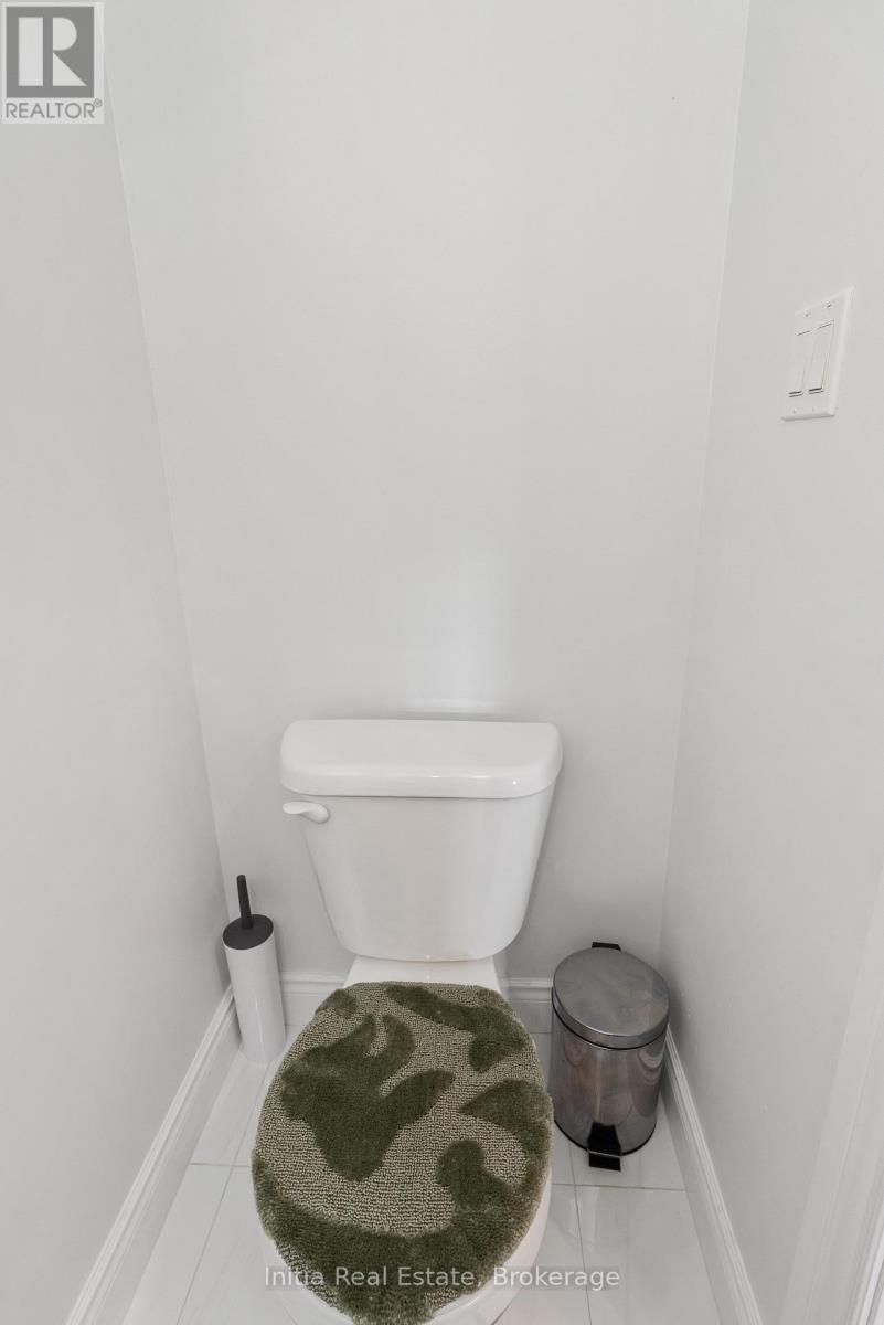 1589 HENRICA AVENUE - Image 18