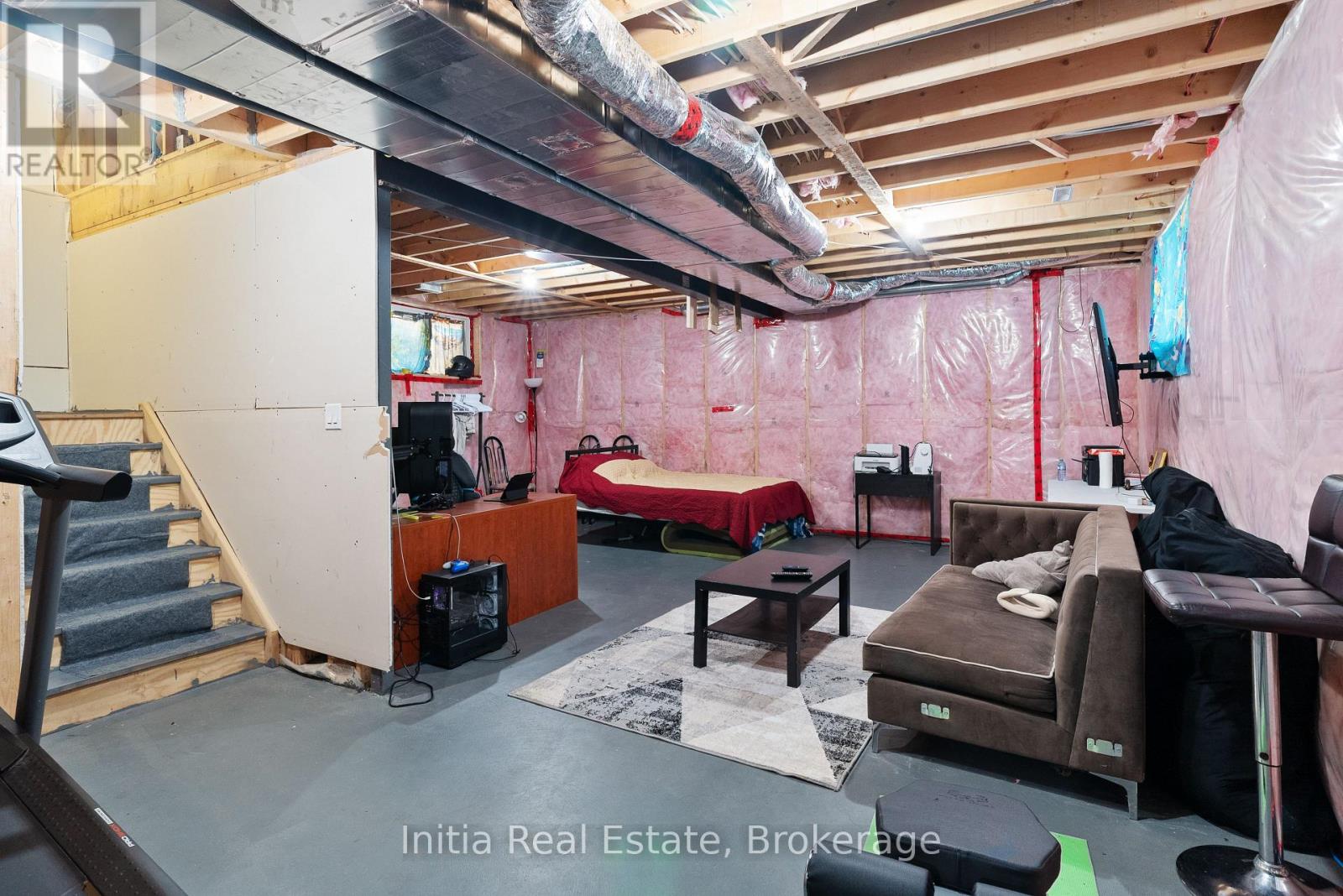 1589 HENRICA AVENUE - Image 37