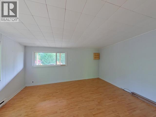 3010 OAK STREET - Image 10