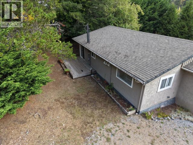 3010 OAK STREET - 22