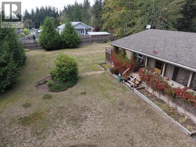 3010 OAK STREET - 32