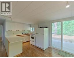 3010 Oak Street, Texada Island, BC V0N1W0 Photo 9
