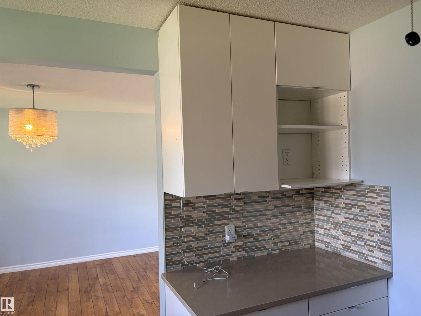 13219 107 ST NW - 25