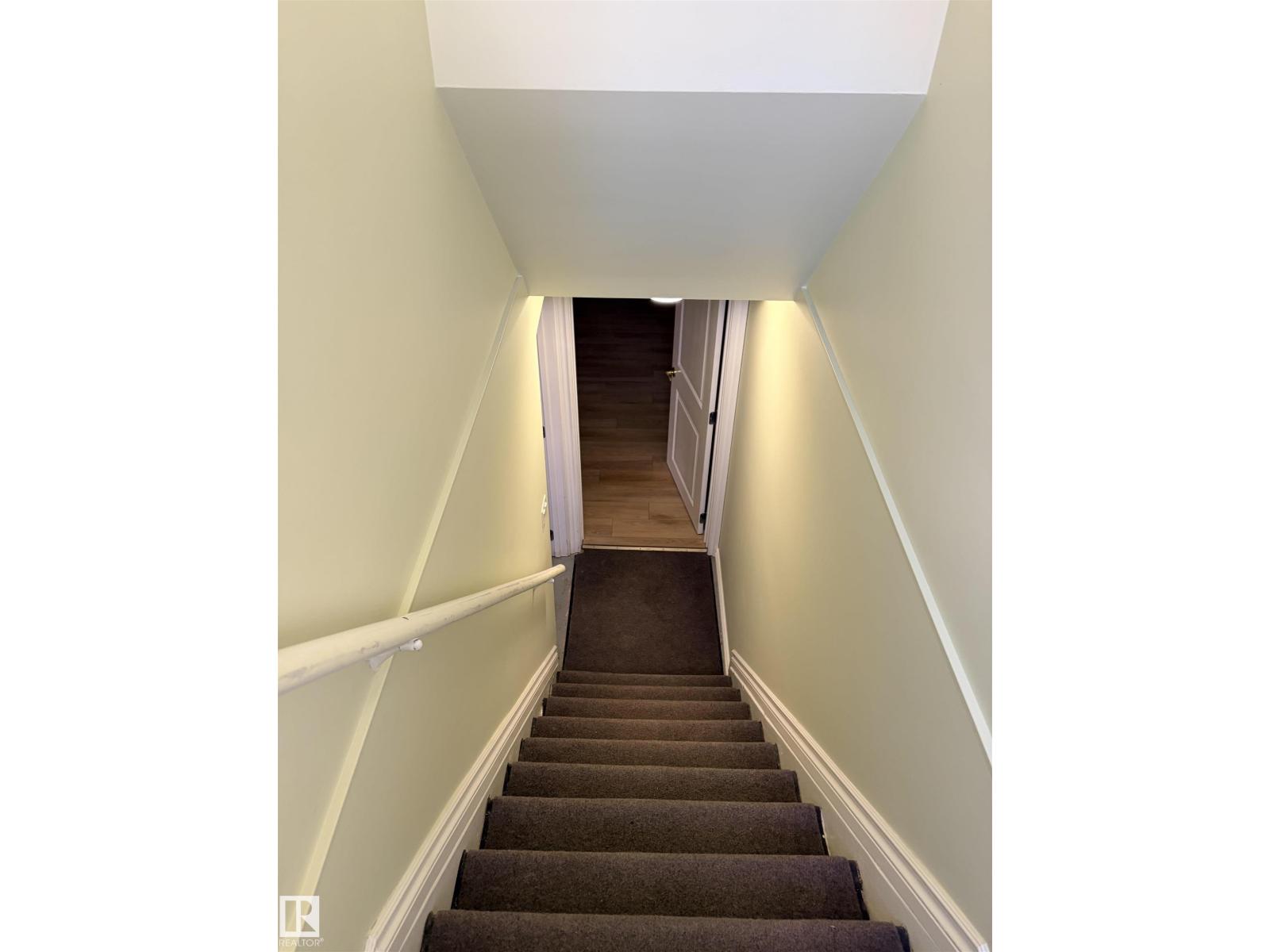 13219 107 ST NW - 32