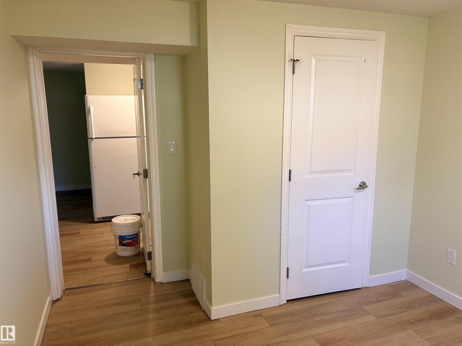 13219 107 ST NW - 43