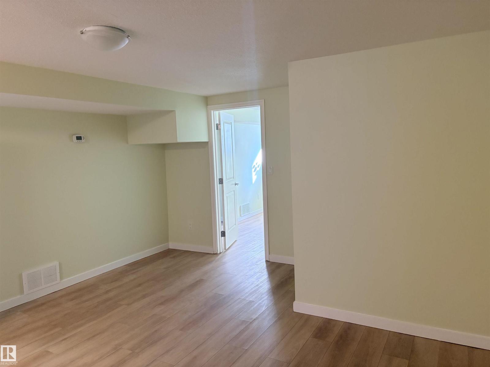 13219 107 ST NW - 46
