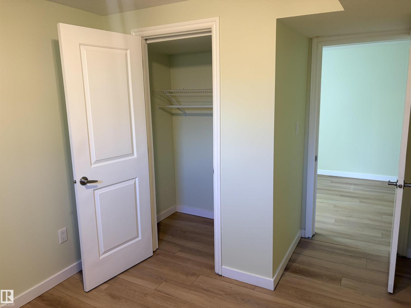 13219 107 ST NW - 49