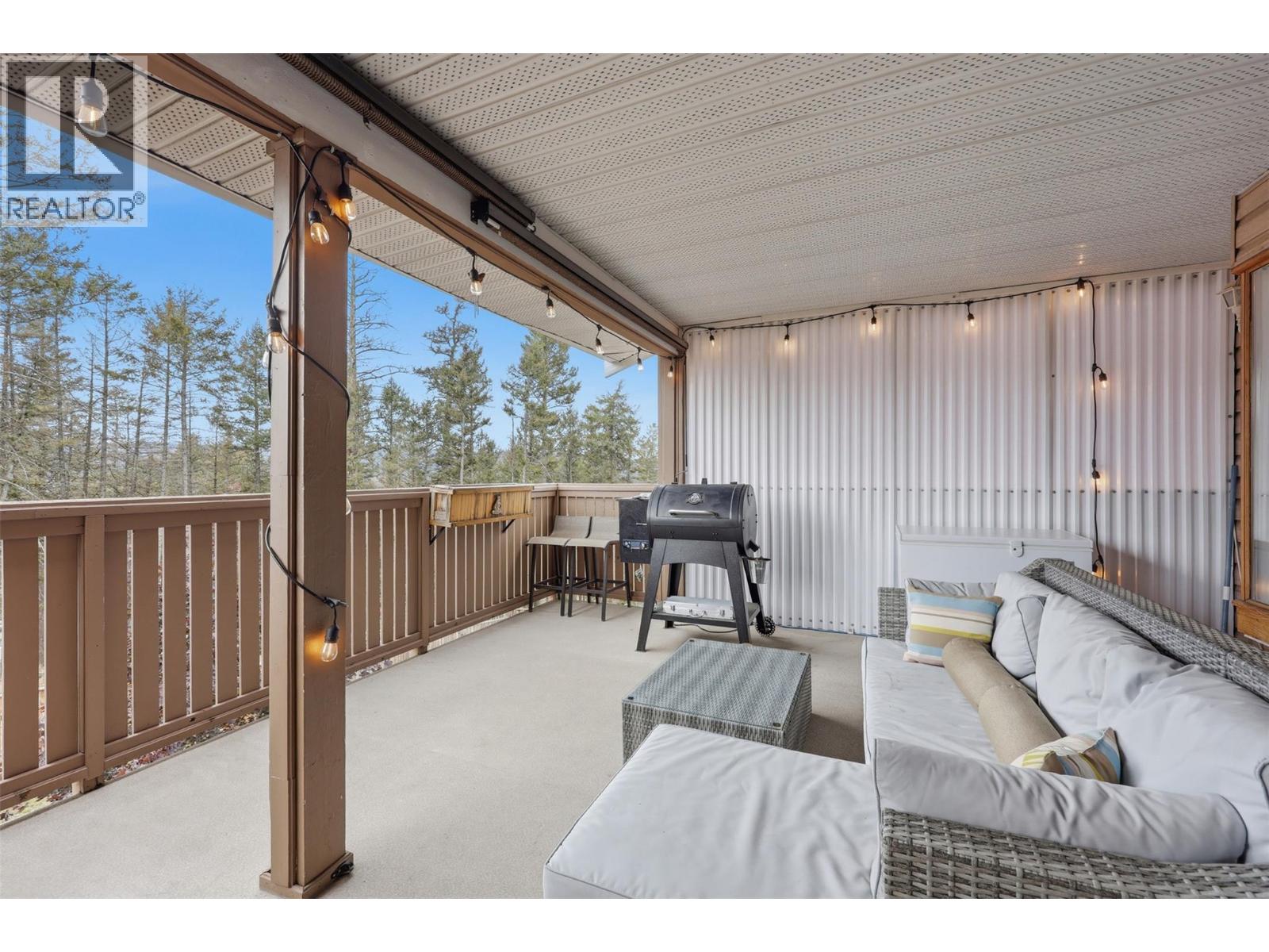 319 Basalt Drive, Logan Lake