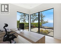 Storage - 1724 Oak Leaf Dr, Nanoose Bay, BC V9P9J4 Photo 8
