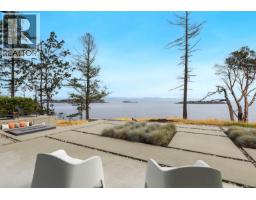 Living room - 1724 Oak Leaf Dr, Nanoose Bay, BC V9P9J4 Photo 13