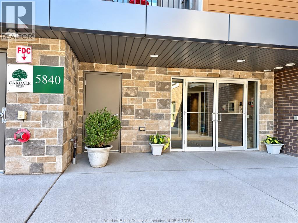 5840 NEWMAN BOULEVARD Unit# 306, LaSalle — photo 2
