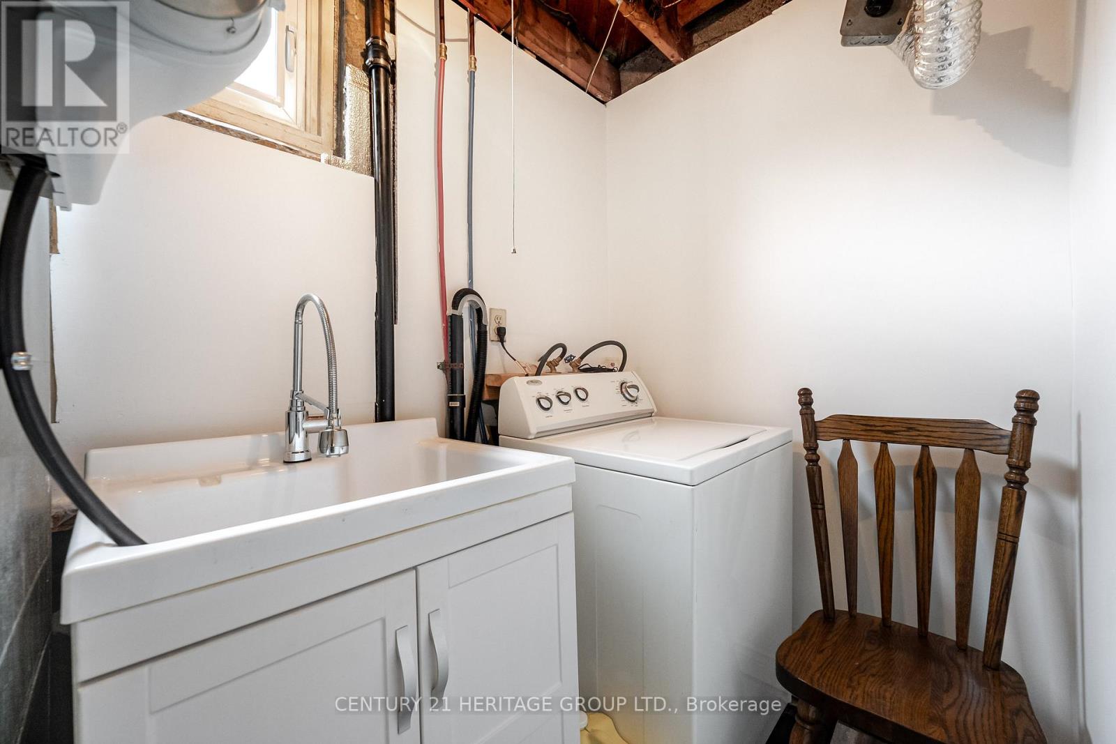 19 LANTOS COURT - Image 43