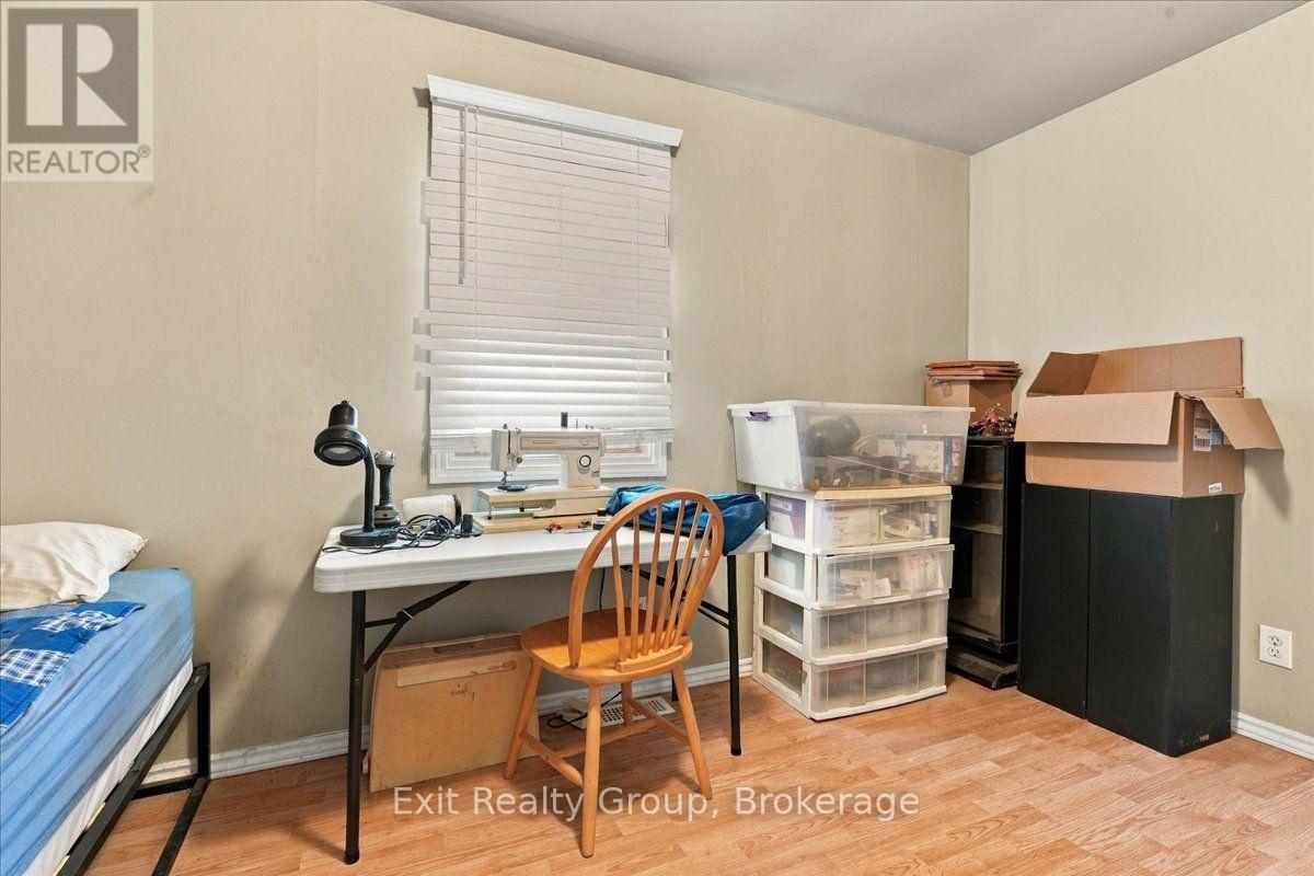 2298 HAMILTON ROAD - 13