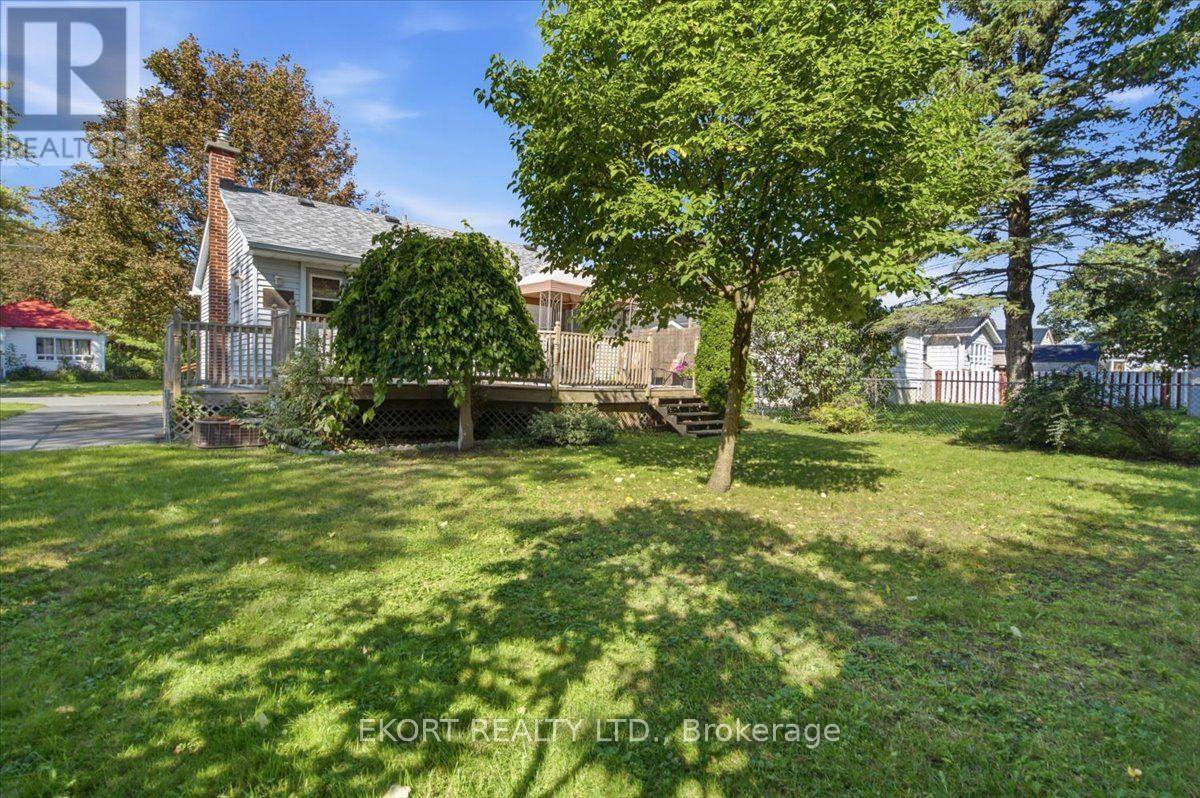 13 MONTGOMERY BOULEVARD - 30