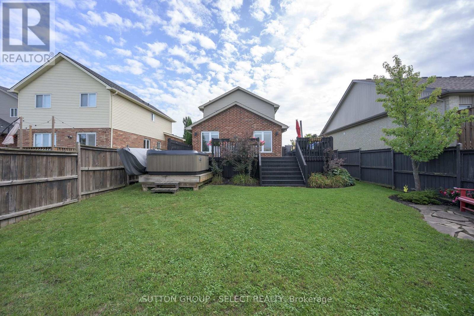 1706 BAYSWATER CRESCENT - Image 28