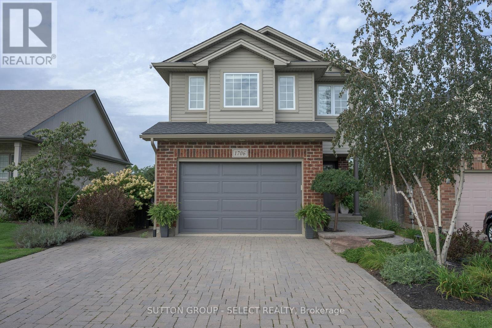 1706 BAYSWATER CRESCENT - Image 30