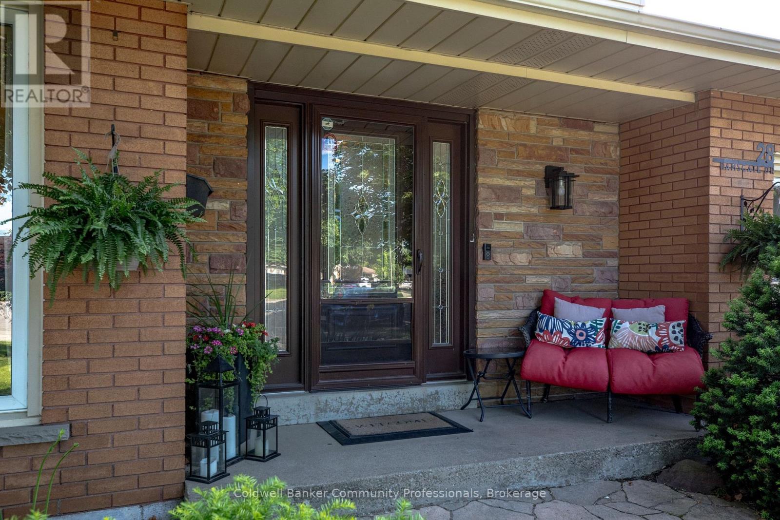 28 RAMSGATE DRIVE - 3