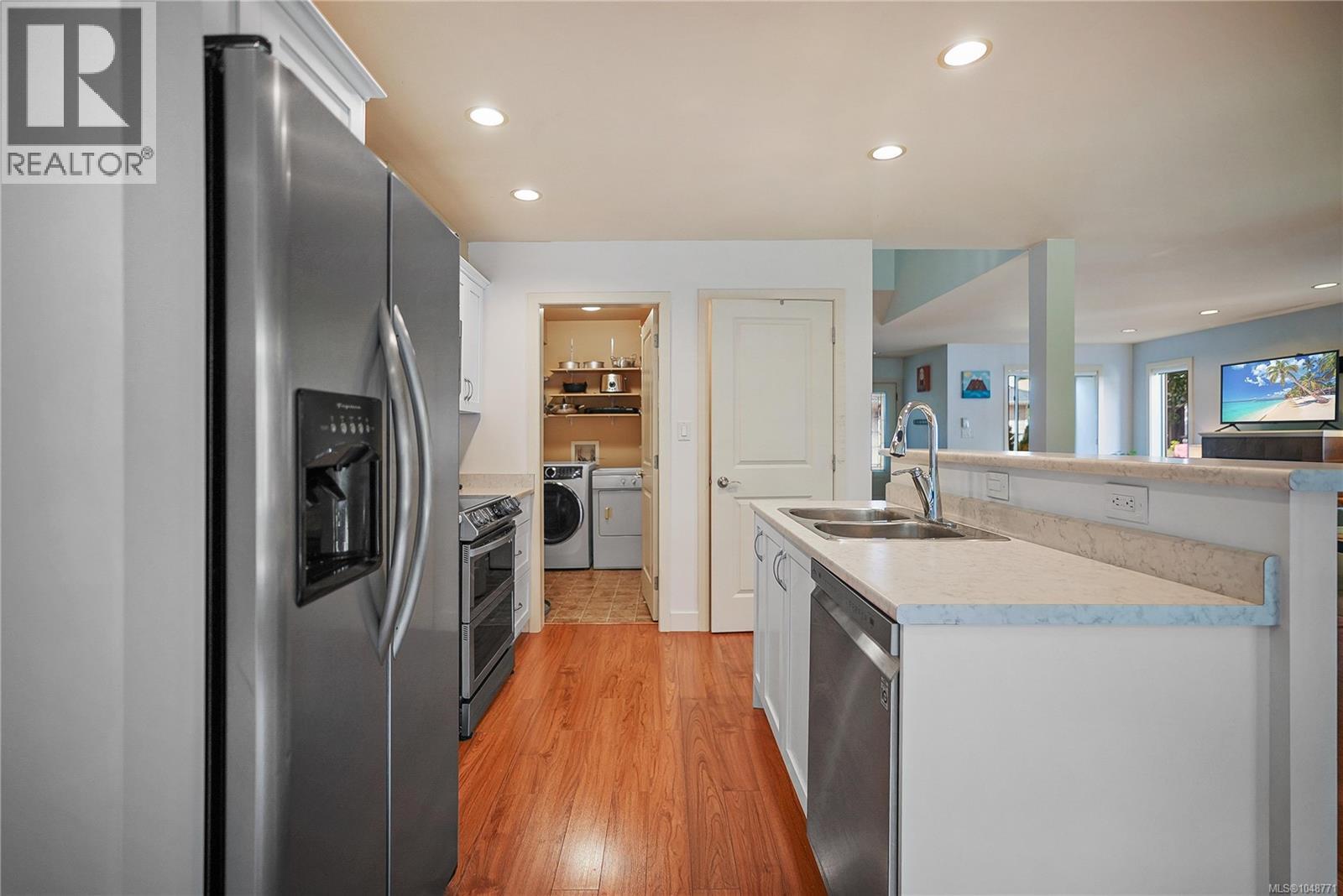 3215 Ernhill Pl - Image 8