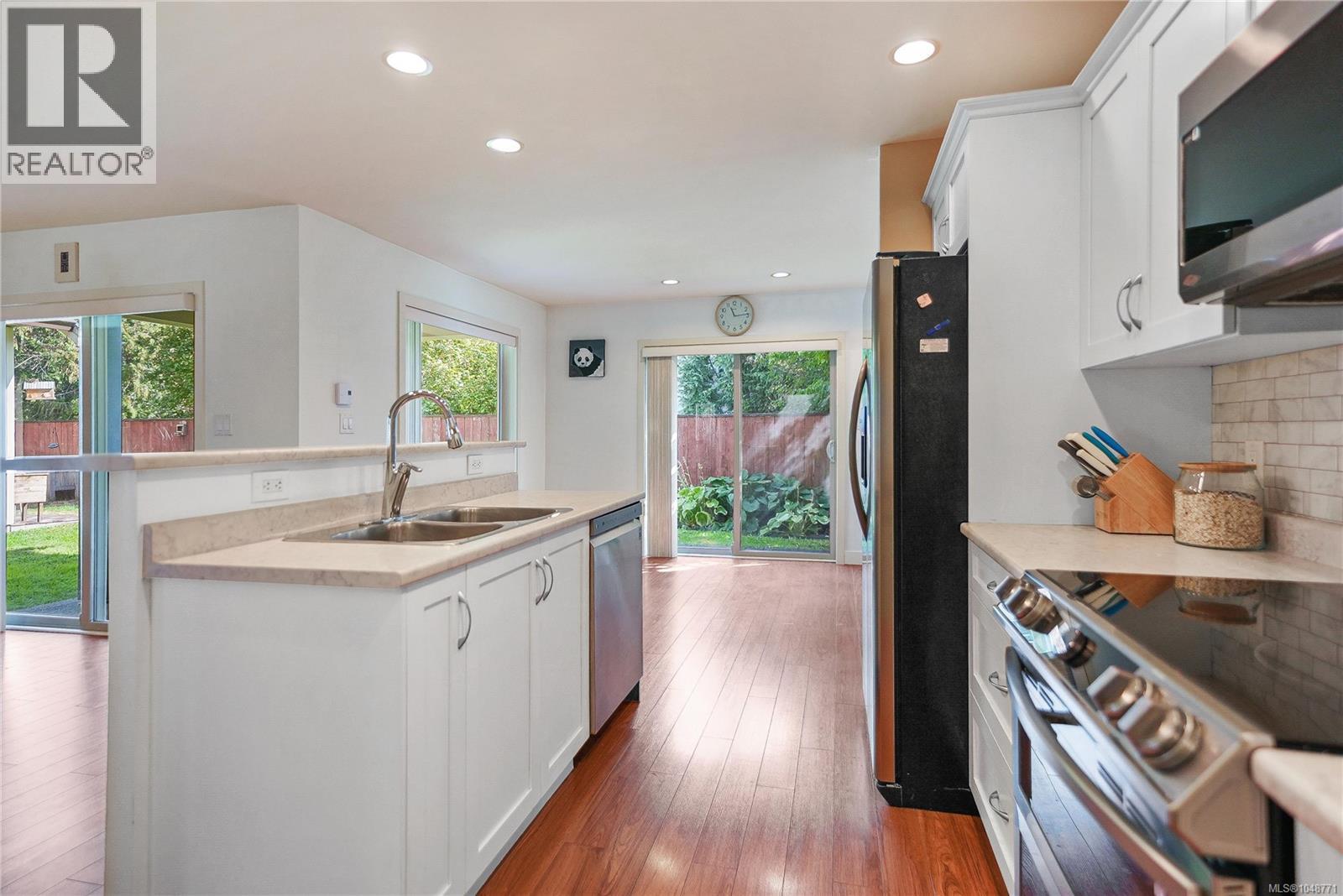 3215 Ernhill Pl - 10