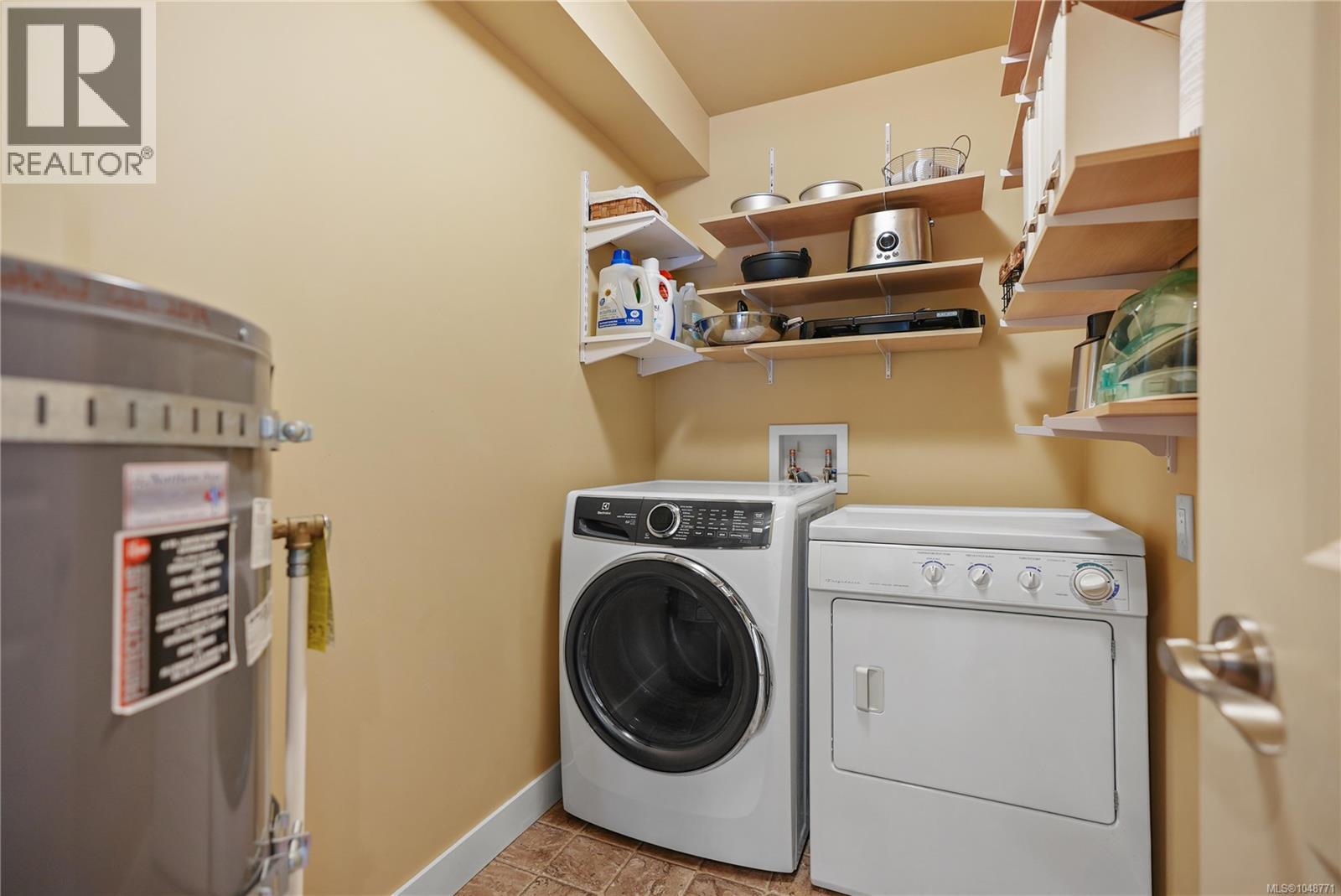3215 Ernhill Pl - Image 27