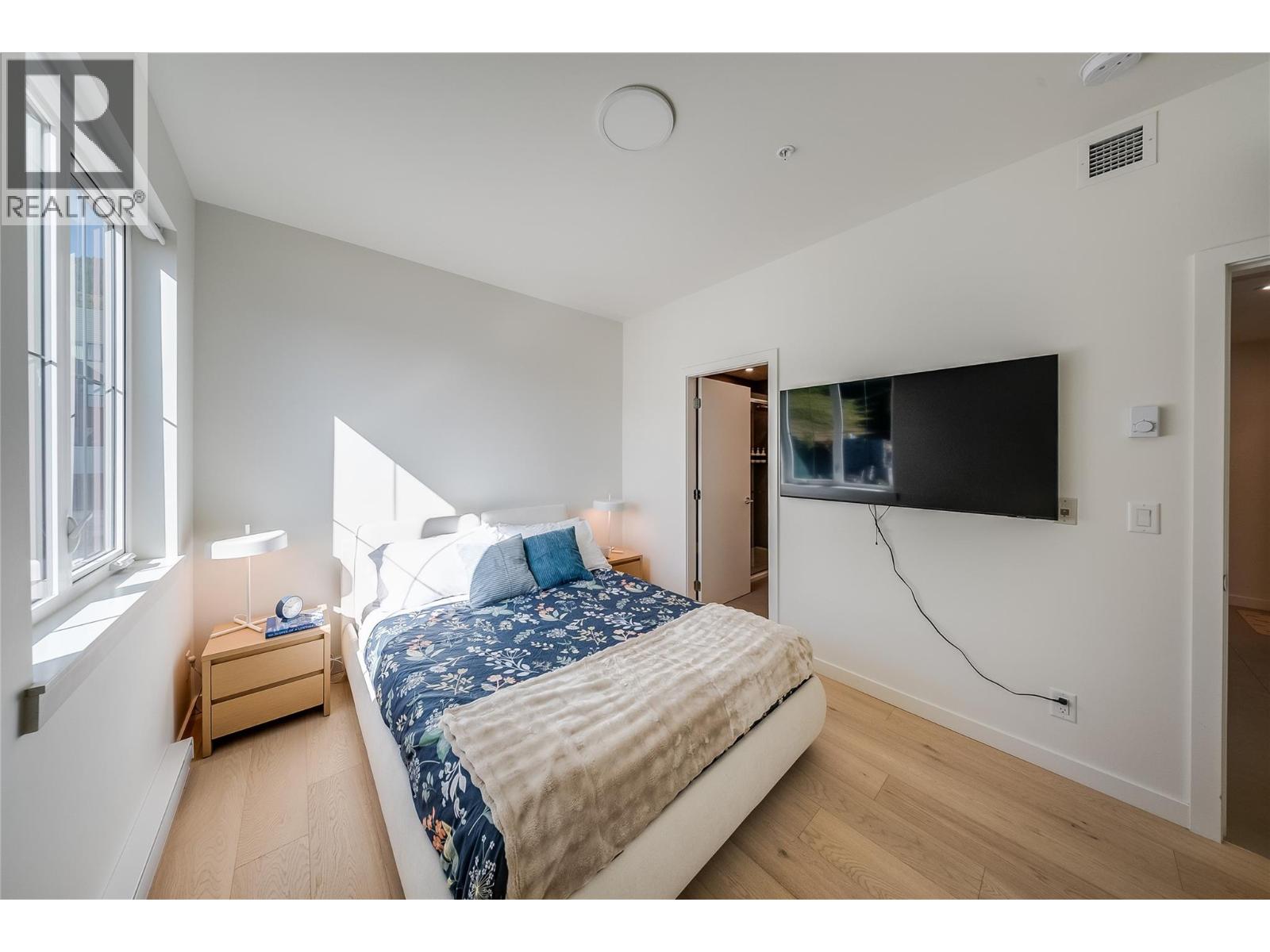 #327 4280 Red Mountain Road - 25