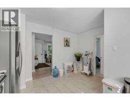 4pc Bathroom - 52 Fay Road Se, Calgary, AB T2H1H4 Photo 12