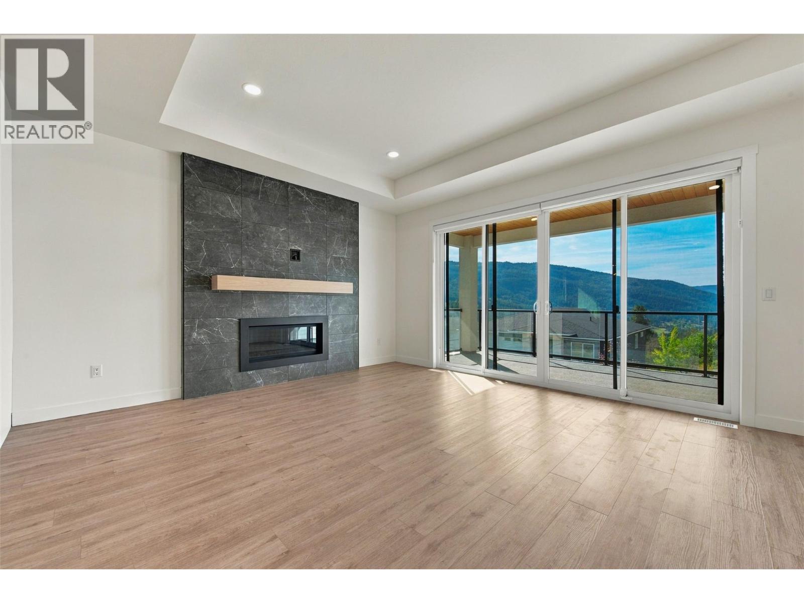137 Whitefish Road - 16