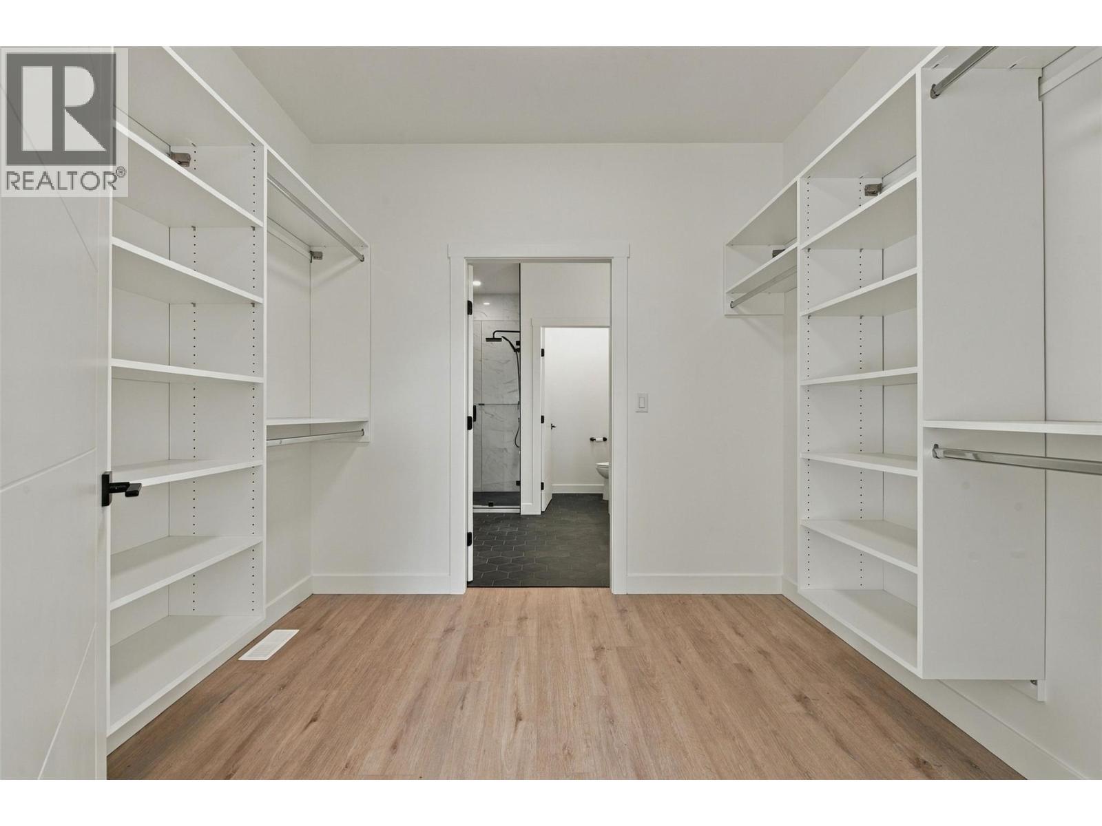 137 Whitefish Road - 24