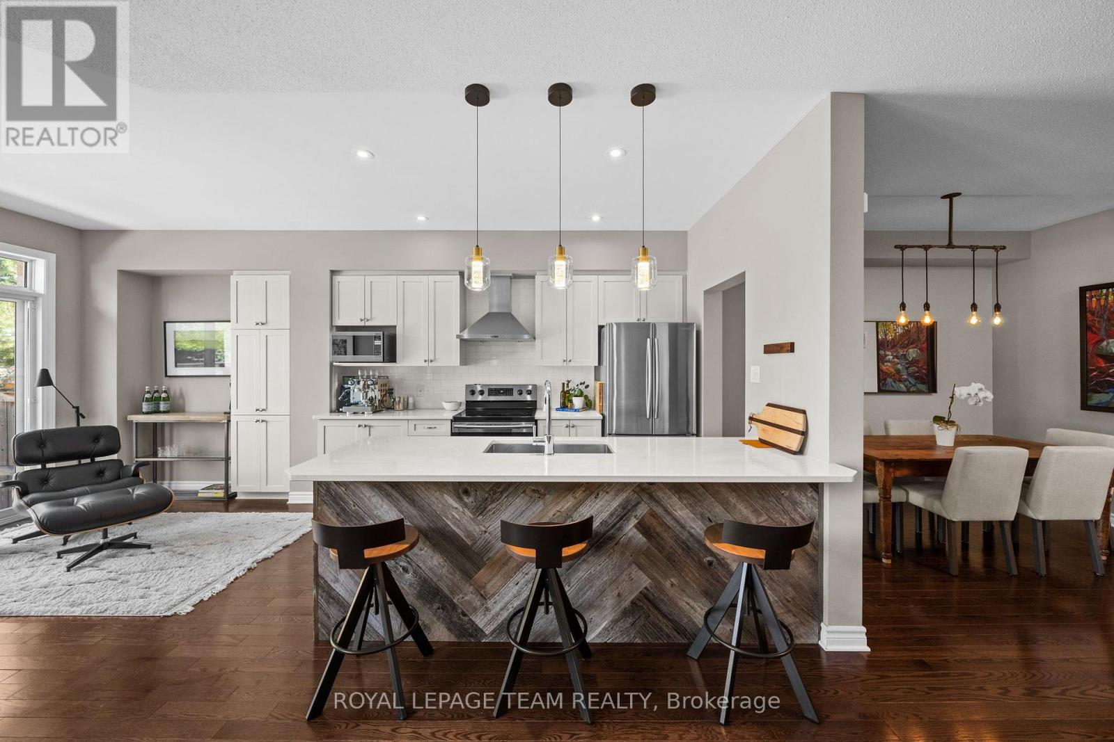 1196 TISCHART CRESCENT - 10