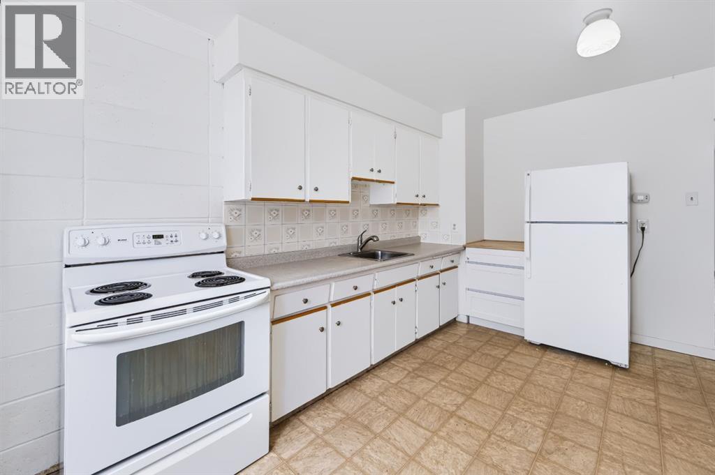 #110 2211 19 Street NE - 6