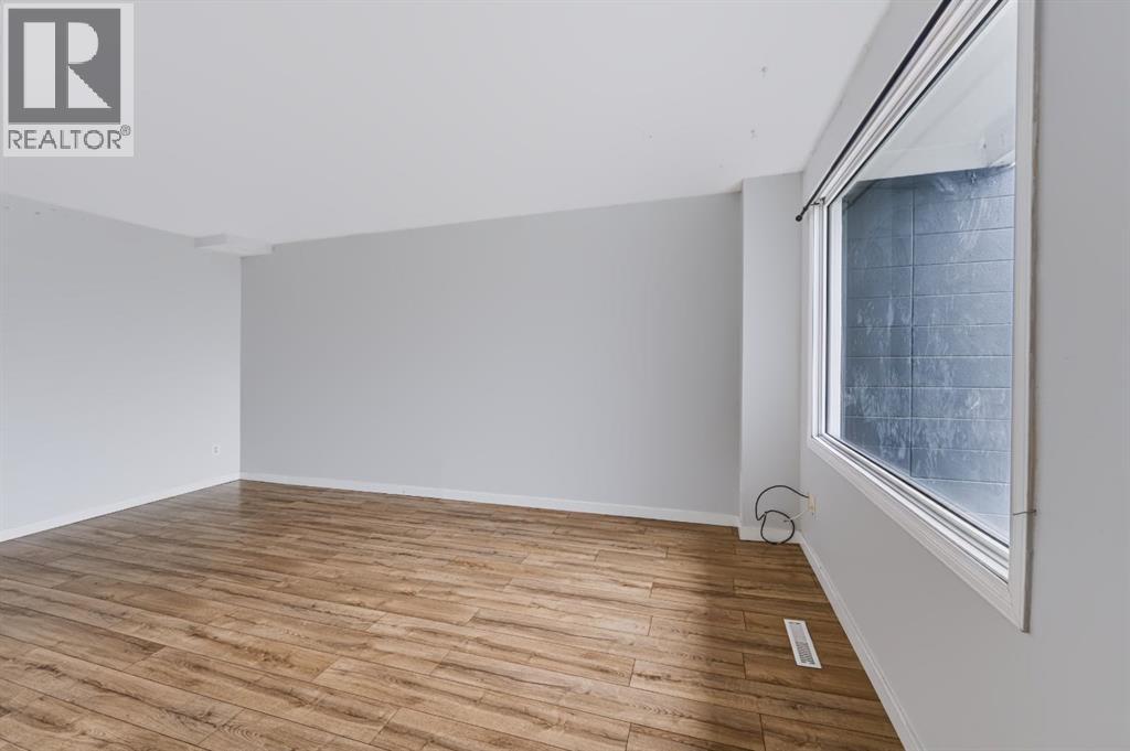 #110 2211 19 Street NE - 9