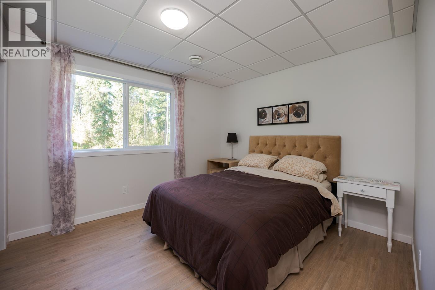 8615 ROBSON ROAD - Image 23