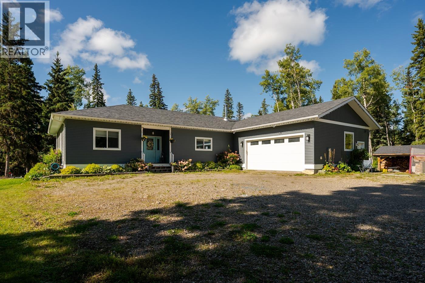 8615 ROBSON ROAD - 5