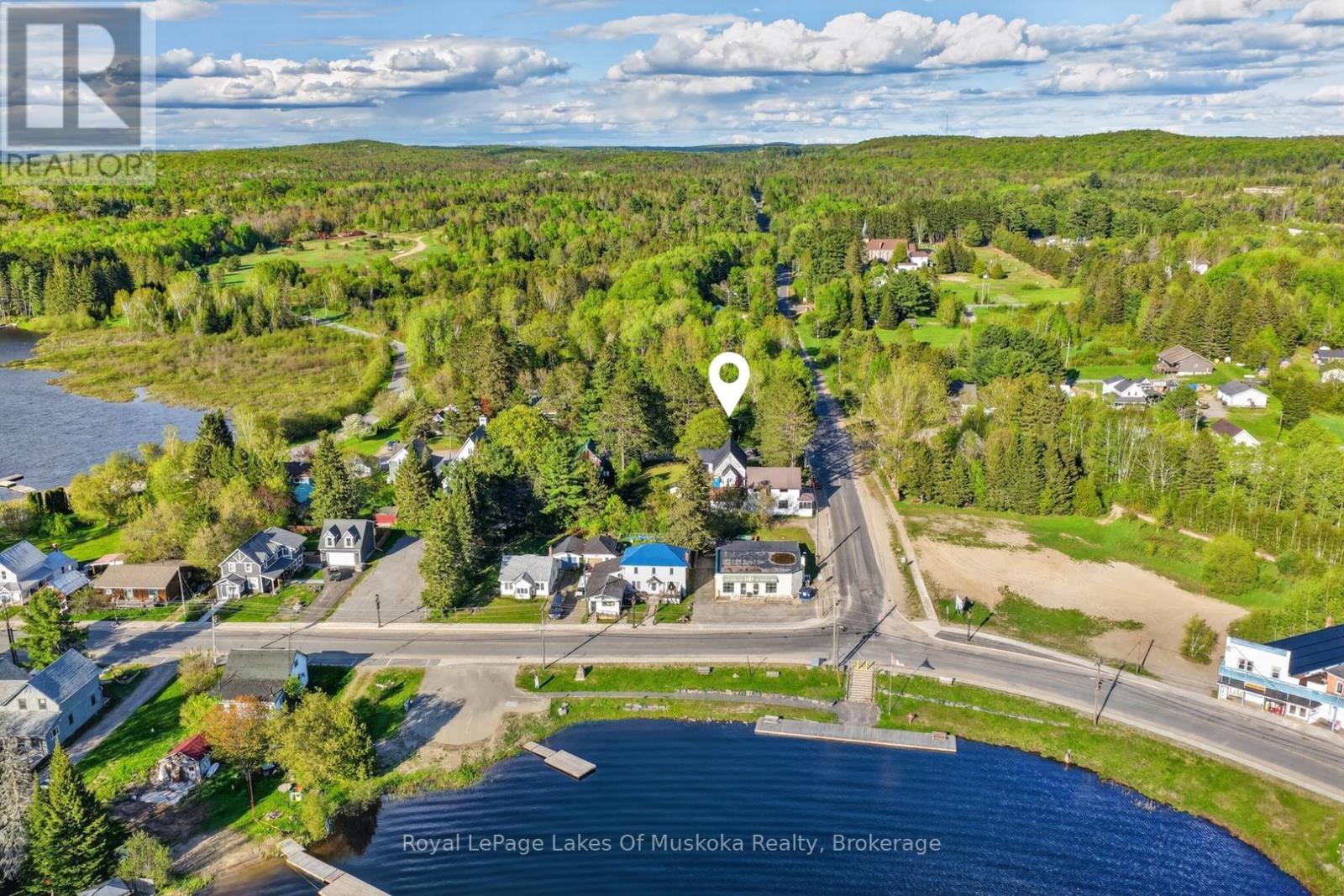 14 Rain Lake Road East — photo 40