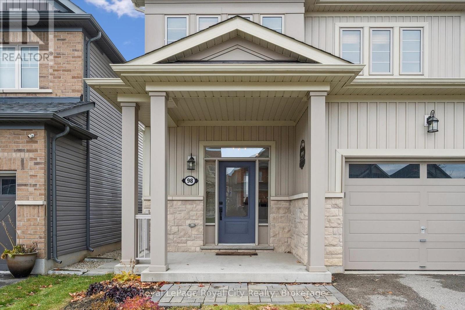 98 KAY CRESCENT, Centre Wellington (Fergus) — photo 2