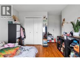 Living room - 1725/1727 Ashdale Pl, Saanich, BC V8N1P1 Photo 20