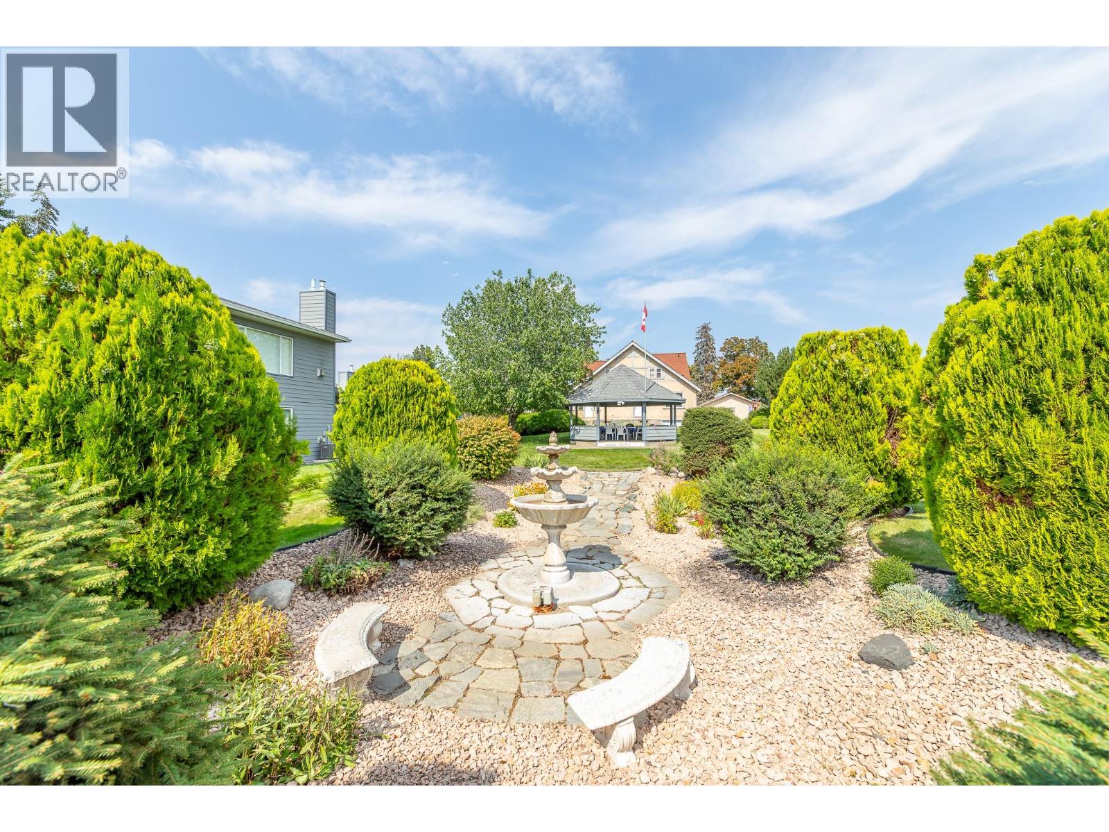 11121 Scott Street Unit# 10, Summerland