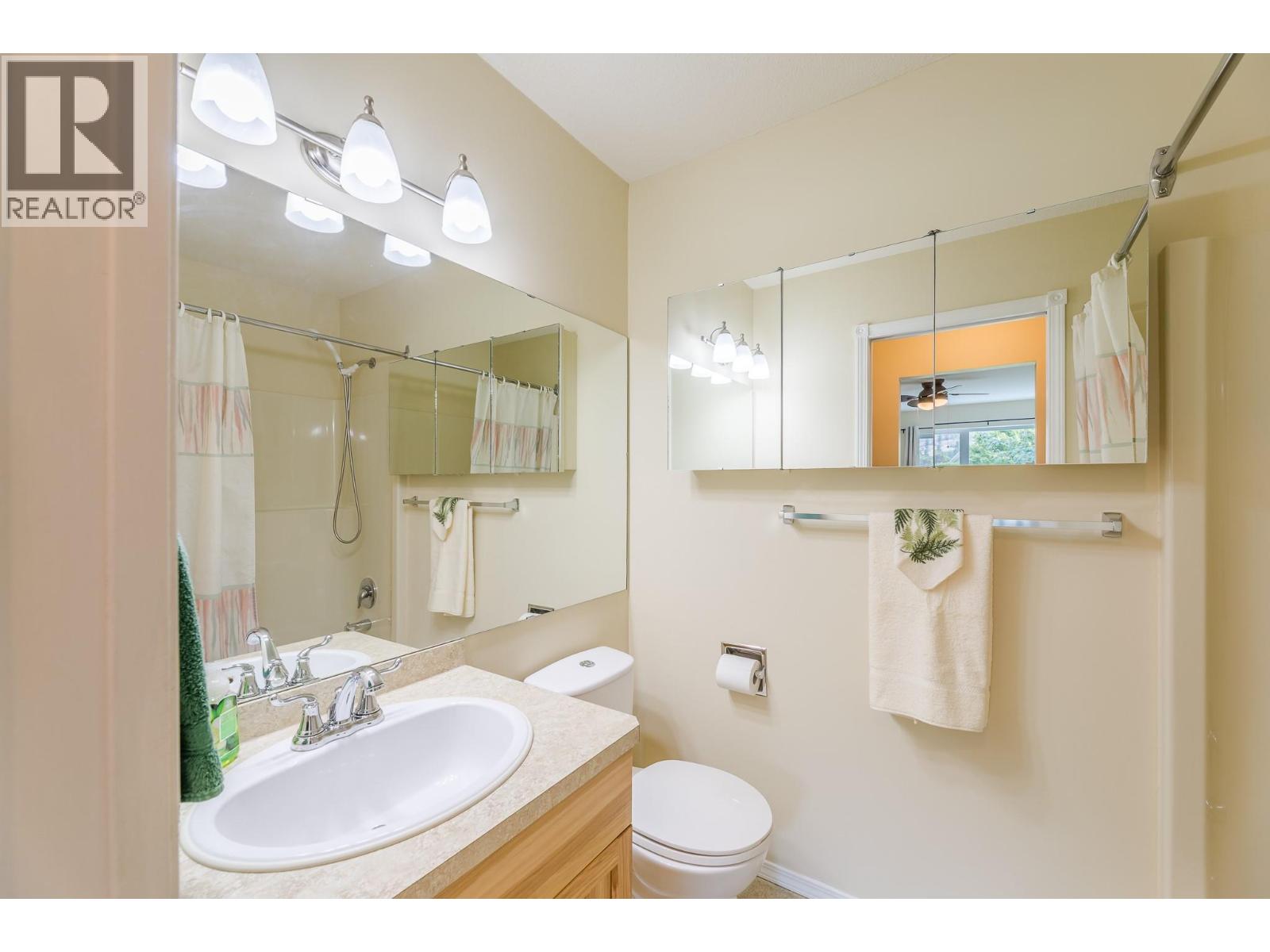 11121 Scott Street Unit# 10, Summerland