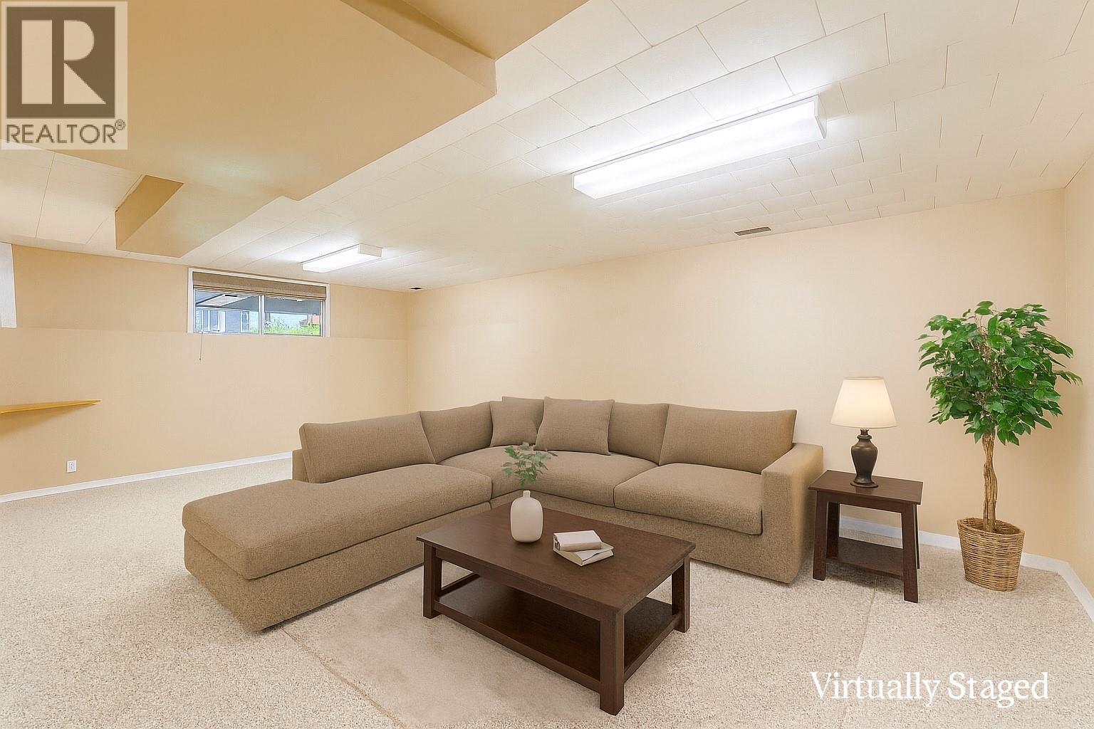 11121 Scott Street Unit# 10, Summerland