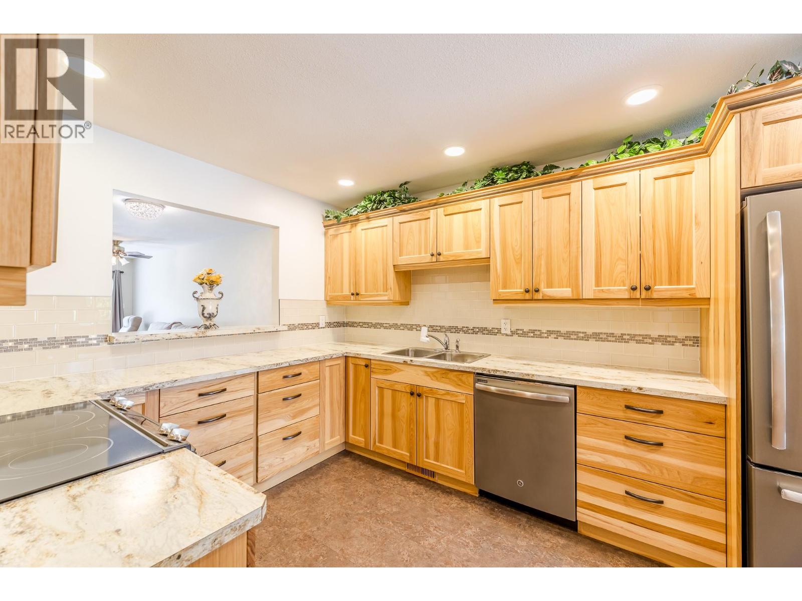 11121 Scott Street Unit# 10, Summerland