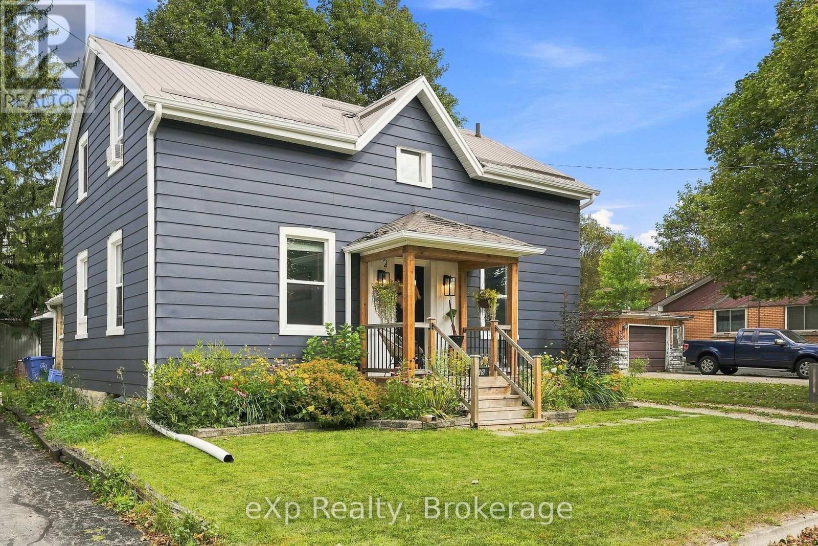 255 WATERLOO STREET, Wellington North (Mount Forest) — photo 2