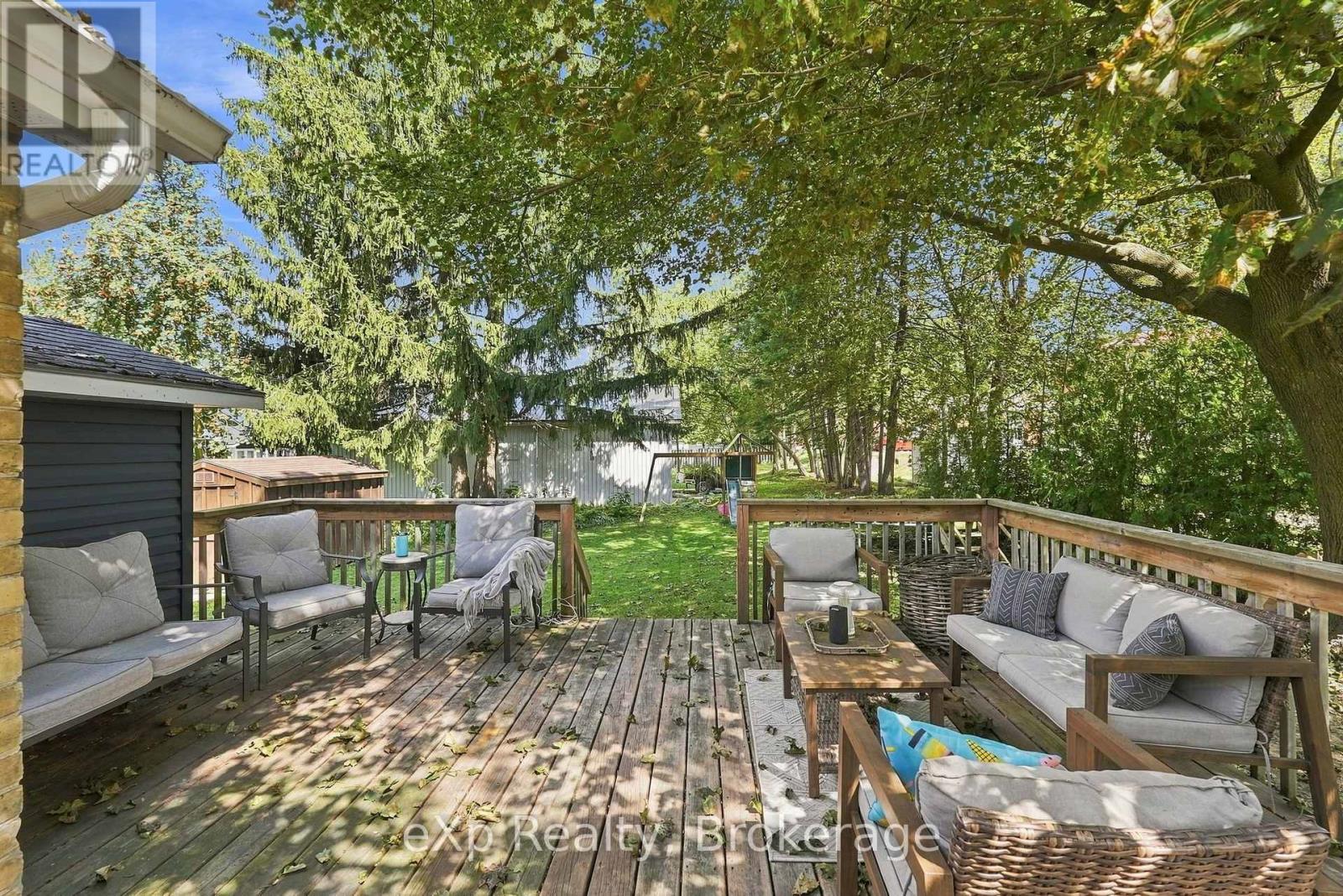 255 WATERLOO STREET - 42