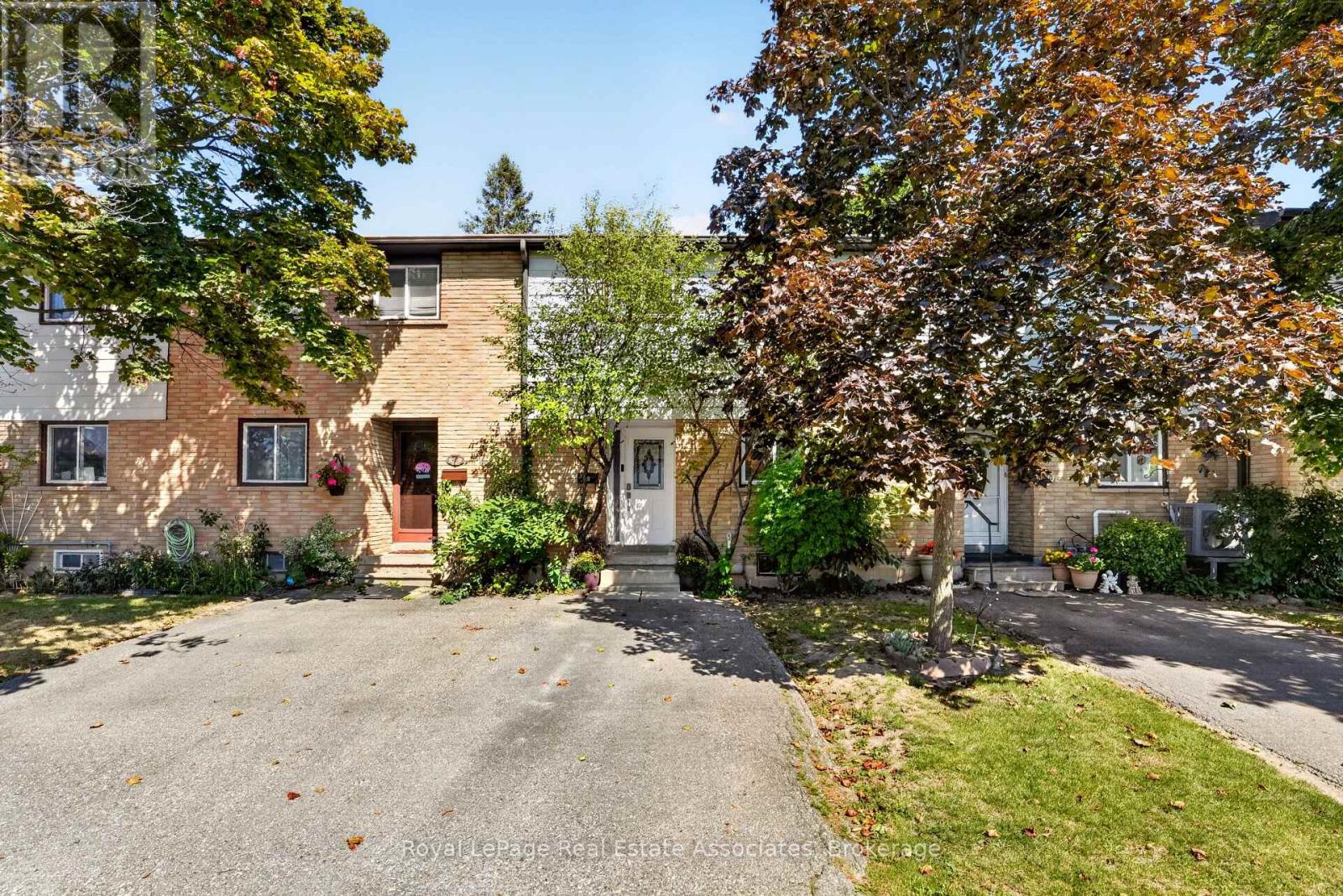 #8 59 MAPLE AVENUE - Image 48