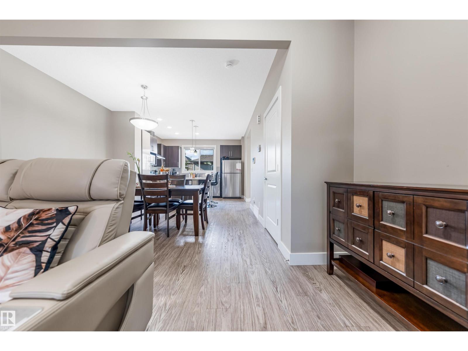 818 35A AVE NW - 13