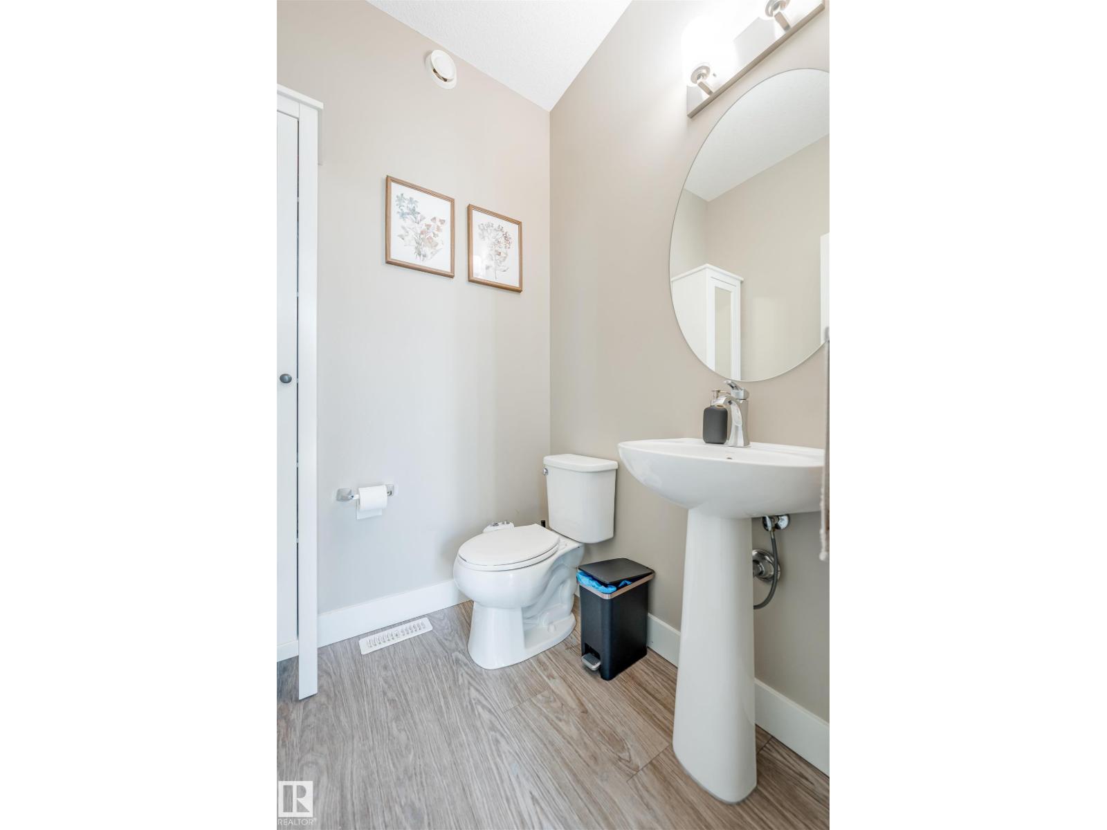 818 35A AVE NW - 21